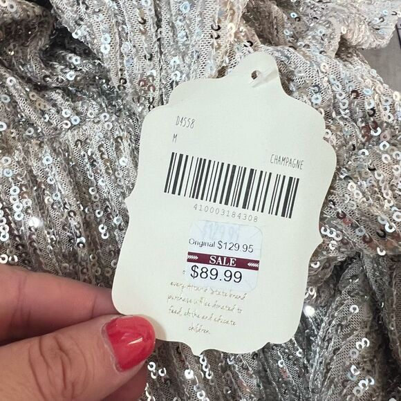 Altar’d’ State NWT Gold Mesh Sequin V-Neck Lined Bridesmaid Mini Dress Medium - Picture 9 of 12